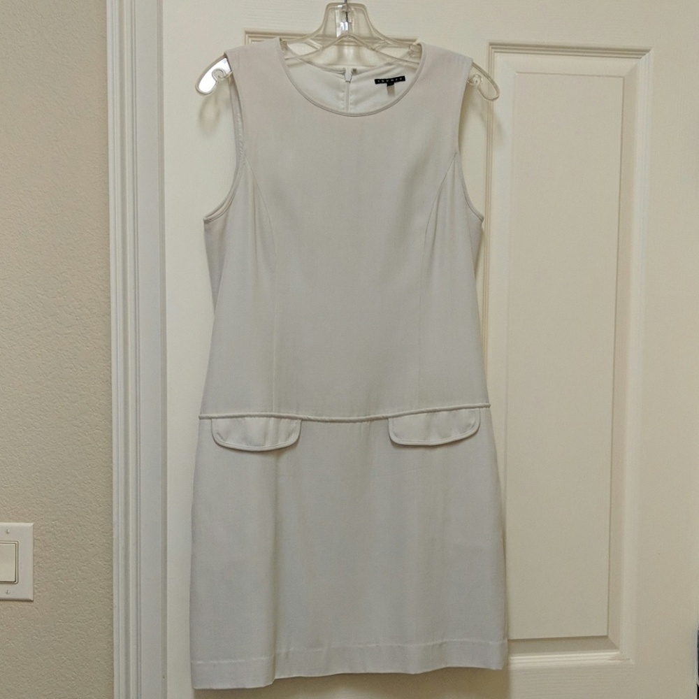 Perfectly fitted ivory dress from Theory